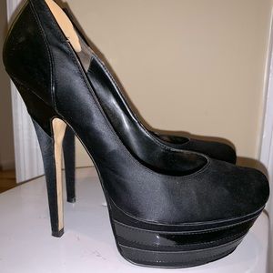 BEBE heels size 7